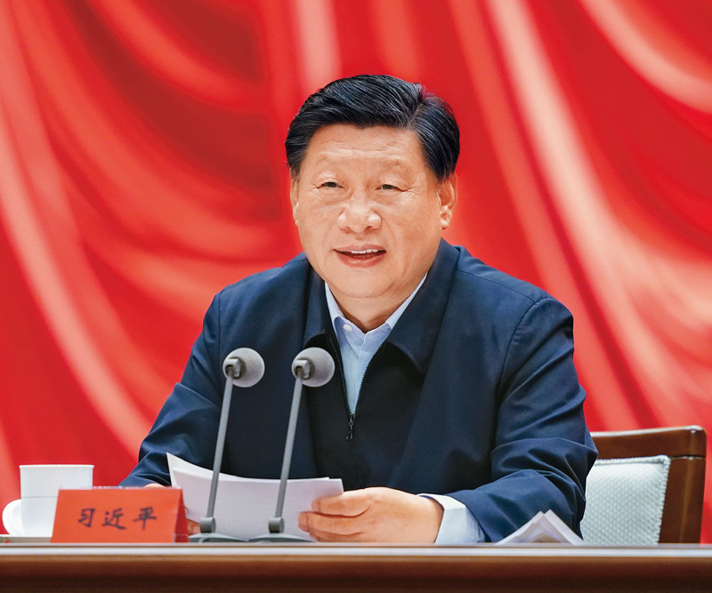 2021年9月1日,2021年秋季学期中央党校(国家行政学院)中青年干部培训班在中央党校开班。中共中央总书记、国家主席、中央军委主席习近平在开班式上发表重要讲话。 新华社记者 申宏/摄